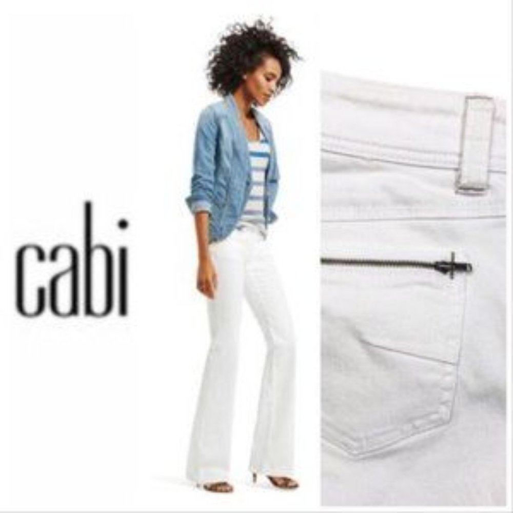 CAbi 335L White Flare Leg Zip Pocket Jeans Stretch Cotton Mid Rise sz 10L EUC!